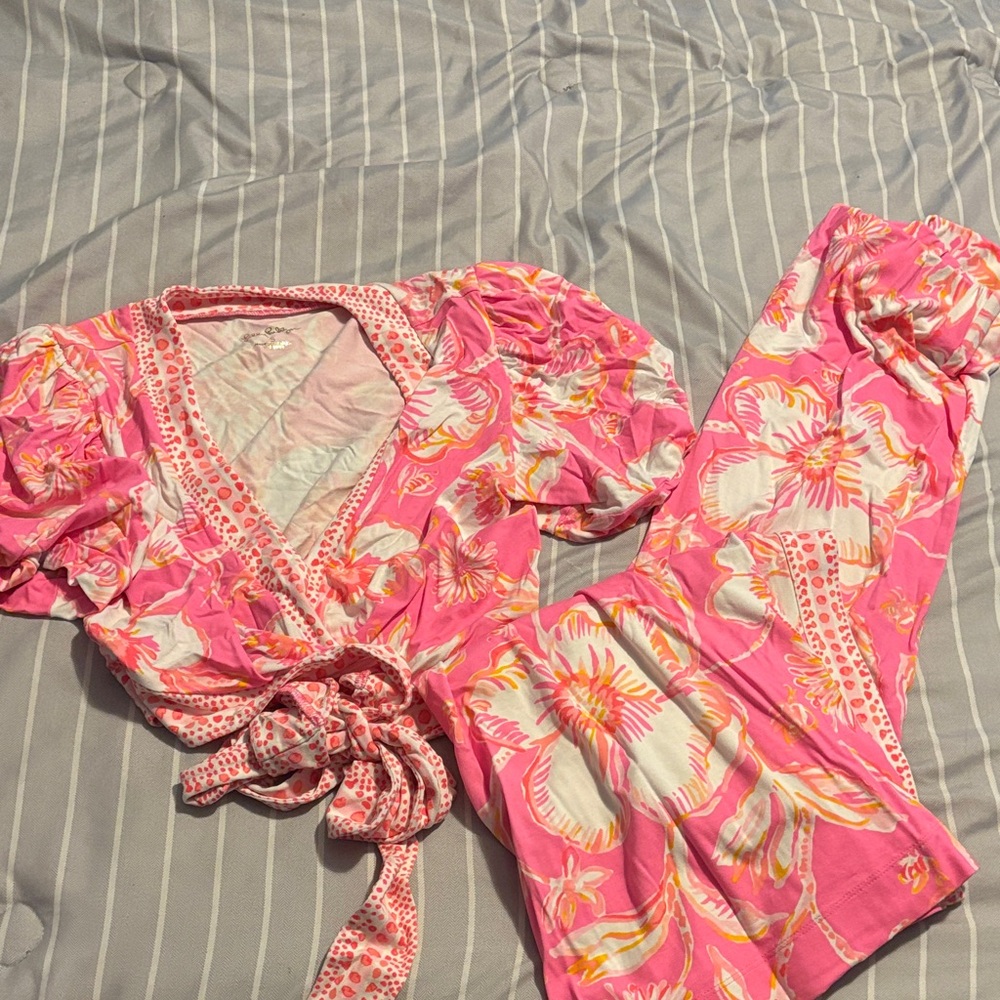 Lilly Pulitzer Pink and White Floral skirt Set